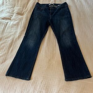 Levi's 526 Slender Bootcut Jeans